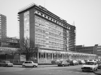 Aberdeen, Gallowgate, Technical College.
Detail from North-West.