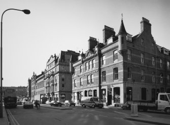 Aberdeen, Guild Street.
General view from East.