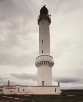 Aberdeen, Greyhope Road, Girdleness Lighthouse.
General view of tower from South-East, dated 6 May 1992.