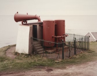 Aberdeen, Greyhope Road, Girdleness Lighthouse.
View from North-West of foghorn and two air receivers, dated 6 May 1992.
