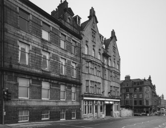 Aberdeen, 80 Guild Street, Station Hotel.
View from South-West of 80 Guild Street, with Station Hotel beyond.
