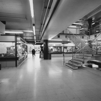 Aberdeen, Market Street, Market, interior.
View of courtyard at West end of building from East.