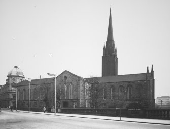 Aberdeen, East South and West U.F Churches.
General view of churches from North, labelled in pencil below identifying East, South and West Churches.