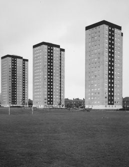 Aberdeen, Seaton Development, Area D.
General view from South-East.