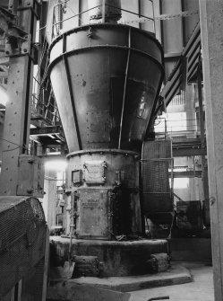 Aberdeen, Links Road, Sandilands Chemical Works, interior.
View of Bradley Pulverizer Co Poitte Mill used for grinding raw phosphate down to the correct texture before going to the superphosphate plant.