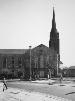 Aberdeen, Schoolhill, East, West and South Churches.
General view from North. East Church, South Church and West Church (demolished), labelled in pencil below.