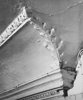 Aberdeen, Virginia Street, interior
Detail of coved ceiling above second floor stairwell.