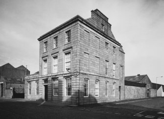 View from SE of SE corner of building, with Waterloo Quay (left) and Wellington Street (right)