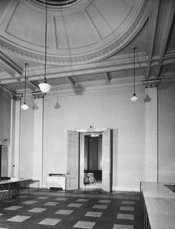 Aberdeen, Union Street, Music Hall, interior
View of square room.