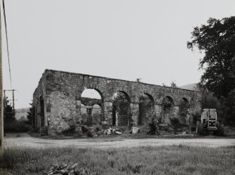 Inveraray Estate, Maltland, Jubilee Hall.
View of derelict stable on North side of Courtyard.