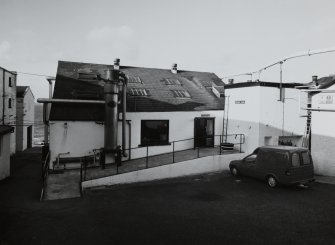 Bowmore Distillery
View from SE of SE side of Still House