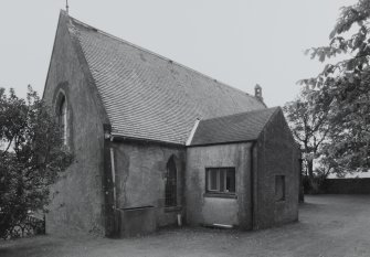 View from NE showing vestry and E end