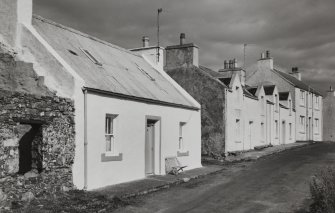 Shore Street, Port Weymss, Islay.
General view from North West.