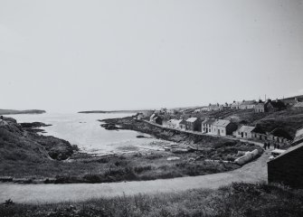 Portnahaven, Islay.
General view of village from North East.