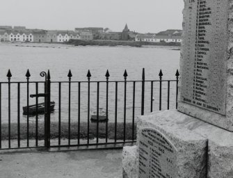 Distant view from W from War Memorial