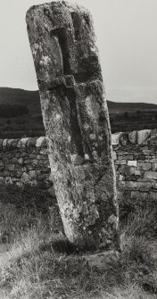 Jura, Tarbert, Cill Chalium Chille.
General view of East face of standing stone with incised cross.