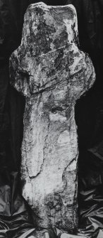 Jura, Inerlussa, Killichianaig.
View of stone cross.