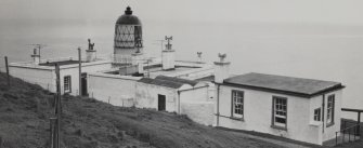 Mull of Kintyre Lighthouse.
General view from East.