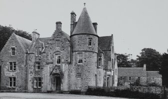Mull, Gruline House.
General view from South-West.