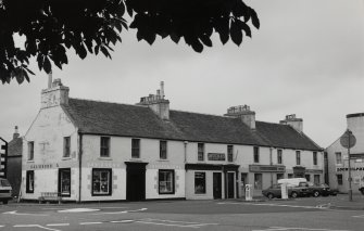 Lochgilphead, Colchester Square.
View of West side houses from South-East.