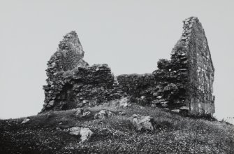 Tiree, Kirkapol, Chapel.
General view from South-East.