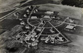 Aerial view of West Wing.
