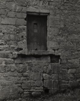 Hallbar Tower. Detail of entrance.