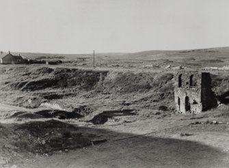 Engine house and rubble of Quality Row from SW. (South end of Calder Terrace)