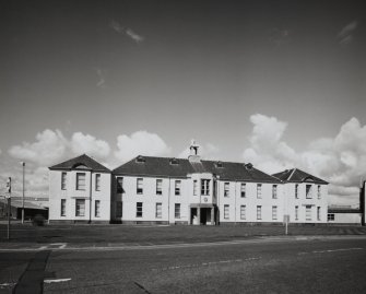 View of central office building from W
Photosurvey 1 June 1995