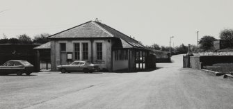 View of gatehouse from N.