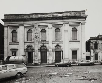 Glasgow, 29-35 East Campbell Street, United Presbyterian Church.
General view from East.