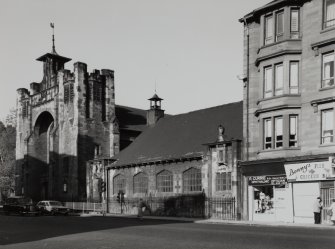 Glasgow, 681-5 Alexandra Parade, St. Andrew's East Church.
View from South-East.