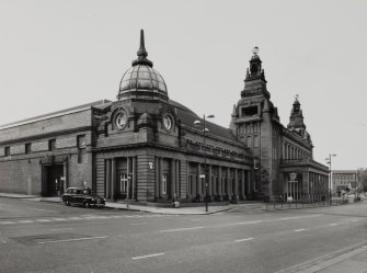 Argyle Street, Kelvin Hall
General view from East