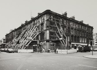 General view from SE at junction with W Campbell Street.