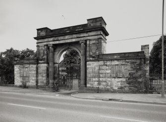 Glasgow, Balmore Road, Lambhill Cemetery.
VIew of entrance gateway from North-East.