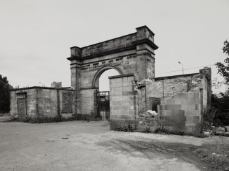 Glasgow, Balmore Road, Lambhill Cemetery.
View of entrance gateway from South-West.