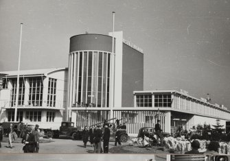 View of Milanda Cafe in Palace of Industry (North)