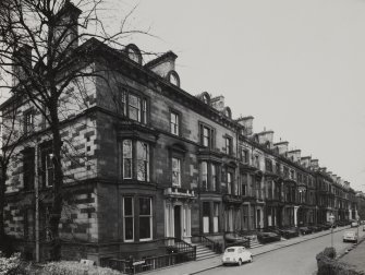 Glasgow, 1-16 Belhaven Terrace.
General view from North-East.