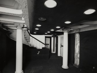 4 Blythswood Square, interior
View of ground floor entrance hall from South (showing fur-covered fittings)