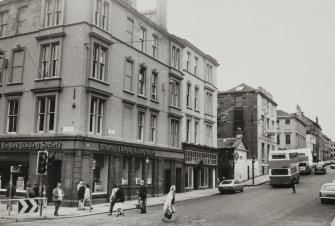 Glasgow, Blythswood Street, Sauciehall Street, general.
General view from North-West with Bradford and Bingley Building Society on corner.