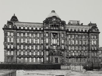 Glasgow Royal Infirmary
View from South