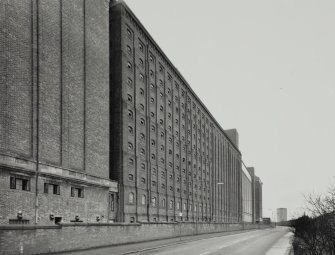 Castlebank Street, Meadowside Granary, interior
General view from North East