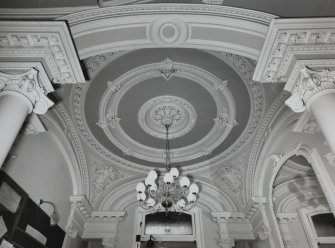 Glasgow, 4 Clairemont Gardens, Buchanan Bridge Club, interior.
Detail of ceiling of ground floor outer hall from North.