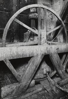 Glasgow, 71, 73 Claremont Street, Trinity Congregational Church, interior.
Detail of bell ringing mechanism.