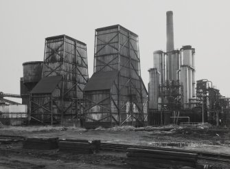 Glasgow, Clyde Iron Works.
General view of wooden cooling towers.