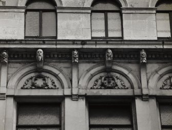 44 Glassford Street
Detail of keystones, brackets etc