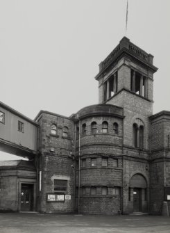 Glasgow, 1030-1048 Govan Road, Shipyard Offices
General view of North East corner of office building from North East.