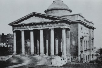 Glasgow, Old Hunterian Museum, 176 High Street.
General view from North-West.