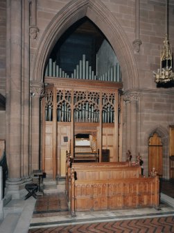 Hyndland Parish Church, interior.  View of organ