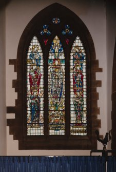 Hyndland Parish Church, interior.  Detail of stained glass window in side chapel